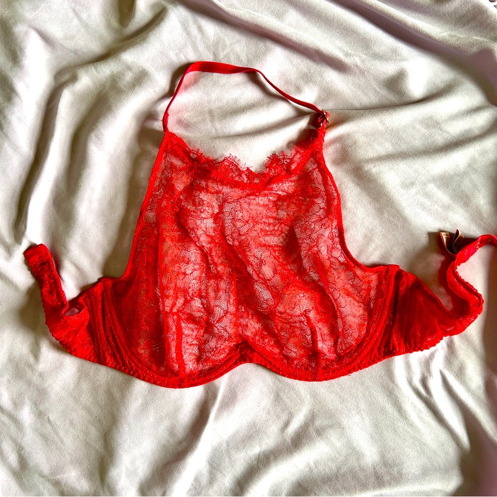 Agent provocateur red lace high neck halter lace bra size 3 (34c 34 D) lingerie